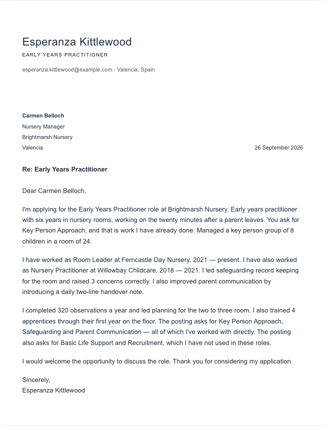 The finished cover letter in the letter builder in the Minimal design: sender block, date, recipient block, subject line, salutation, four paragraphs and a sign-off