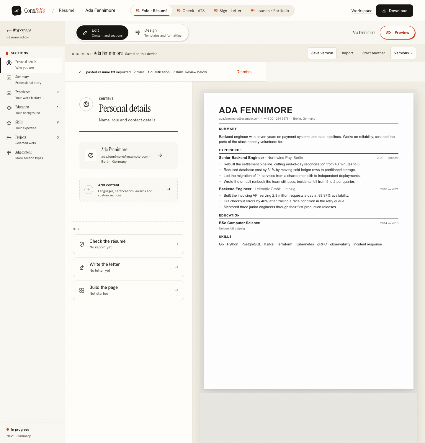 The Conxfolio résumé editor with the content column on the left and the rendered page on the right